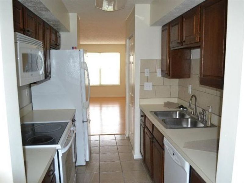 10555 Montgomery Road, Montgomery, OH 45242 Photo 7