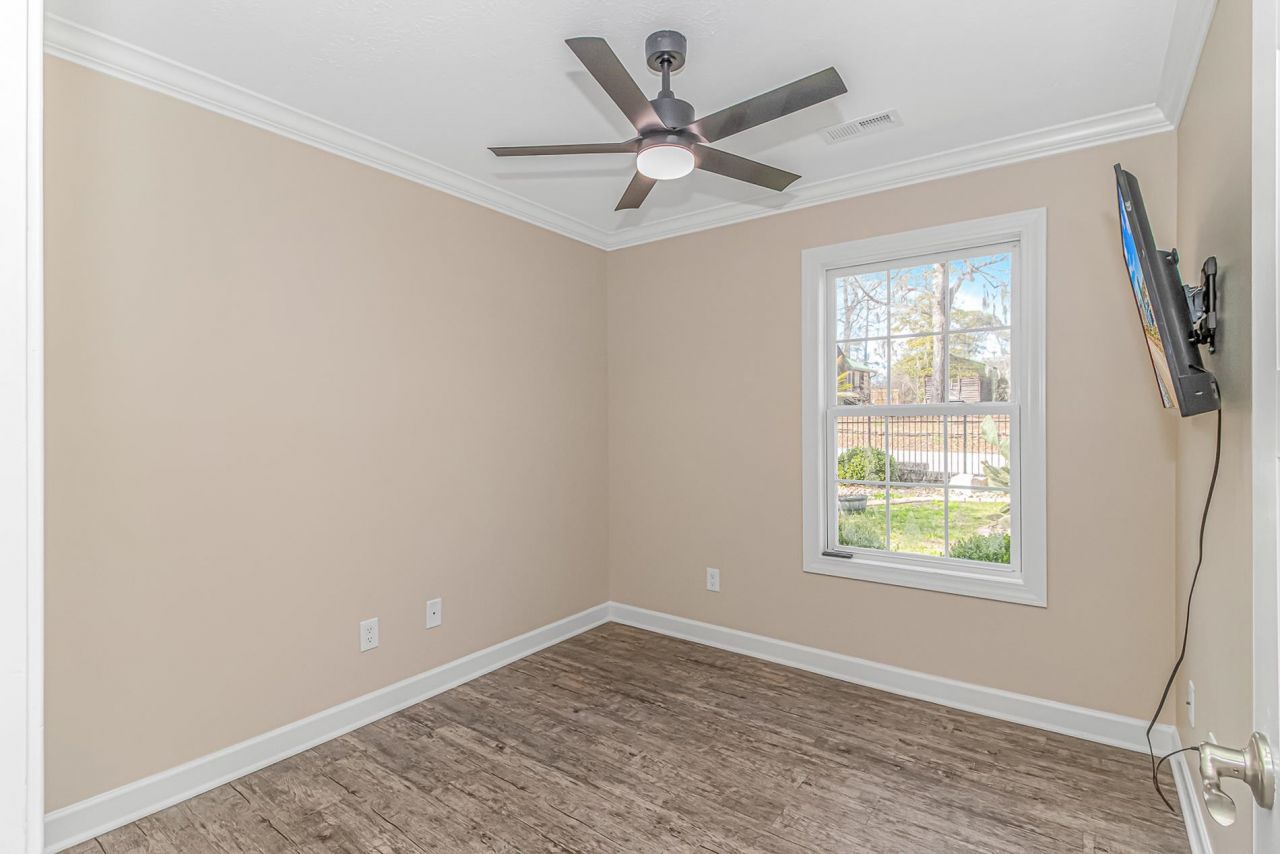 3827 El Duce Pl. Photo 16