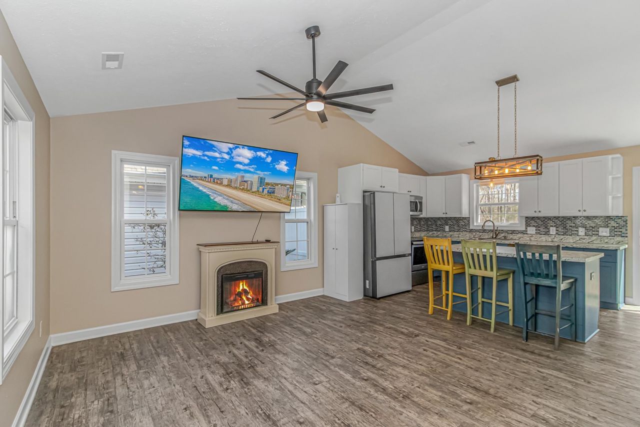 3827 El Duce Pl. Photo 5