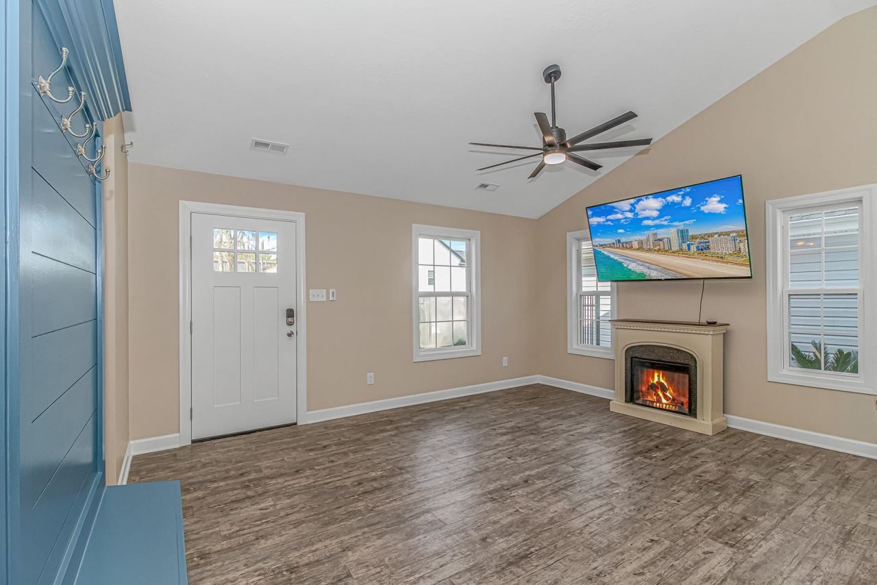 3827 El Duce Pl. Photo 6