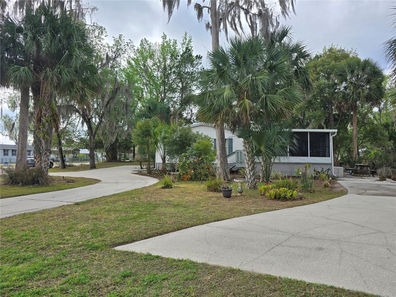 56449 Maple Road, Astor, FL 32102 Photo