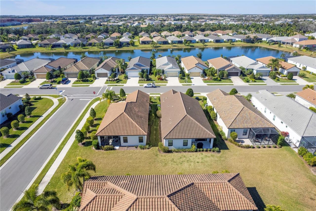 3723 Azurite Way , Bradenton, FL 34211 Photo