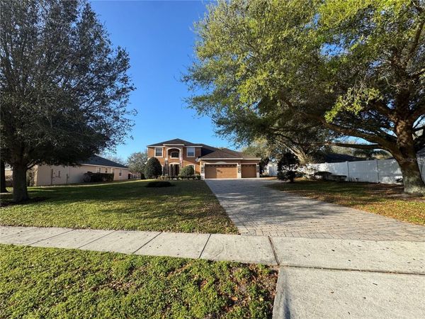 1042 SPINNING WHEEL DRIVE , APOPKA, FL 32712