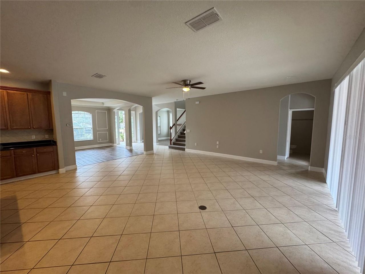 1042 Spinning Wheel Drive, Apopka, FL 32712 Photo