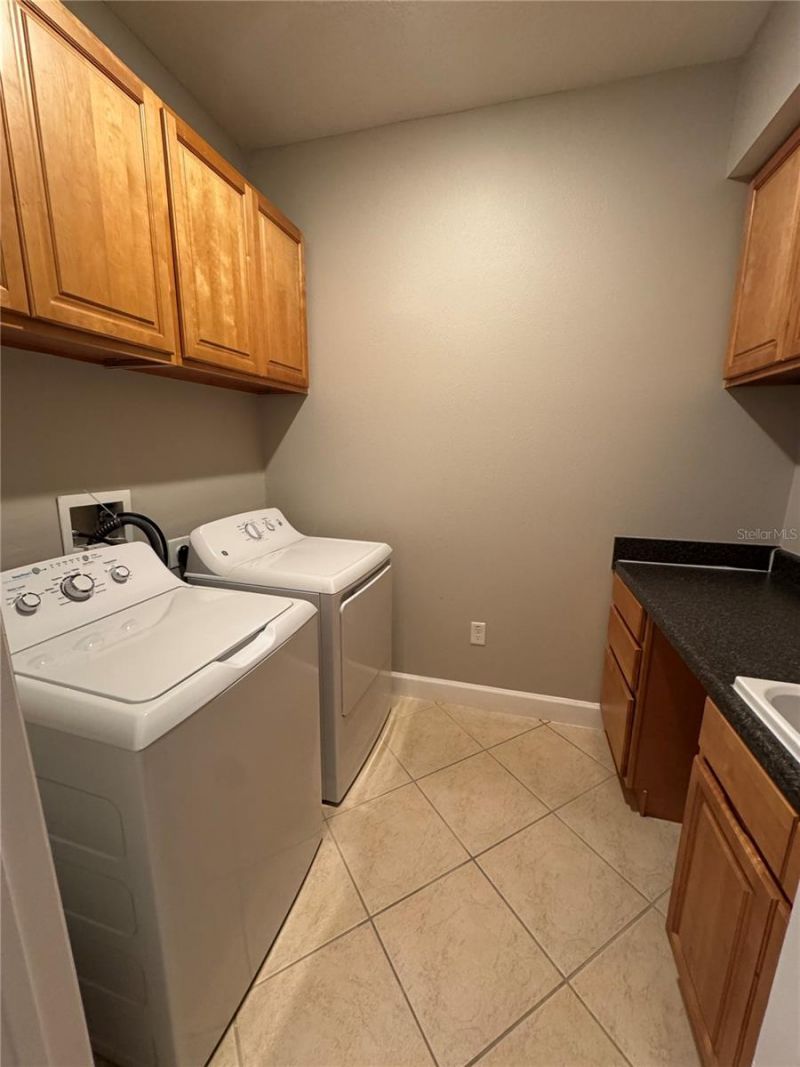 1042 Spinning Wheel Drive, Apopka, FL 32712 Photo