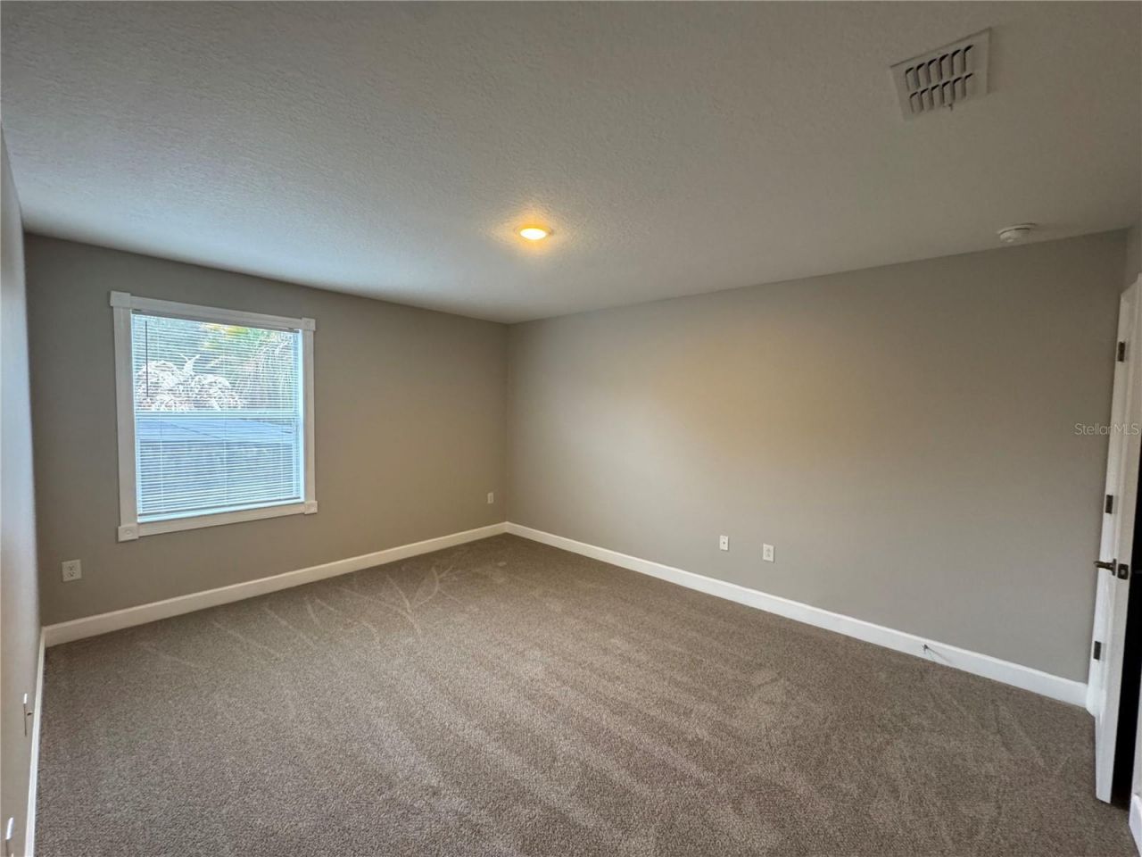 1042 Spinning Wheel Drive, Apopka, FL 32712 Photo