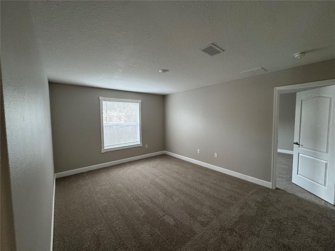 1042 Spinning Wheel Drive, Apopka, FL 32712 Photo