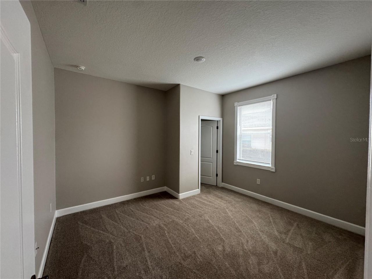 1042 Spinning Wheel Drive, Apopka, FL 32712 Photo