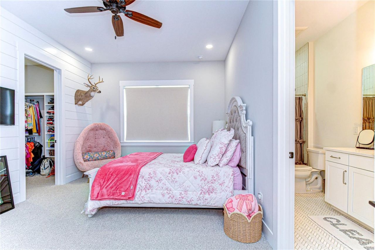 111 Alafia Estates Lane, Lithia, FL 33547 Photo