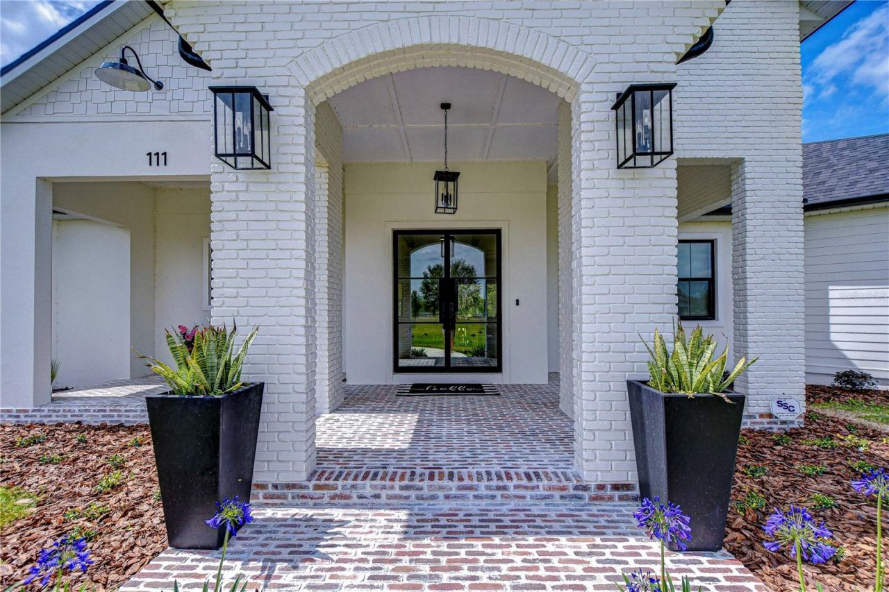 111 Alafia Estates Lane, Lithia, FL 33547 Photo