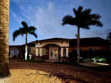 7831 4TH AVENUE S, ST PETERSBURG, FL 33707