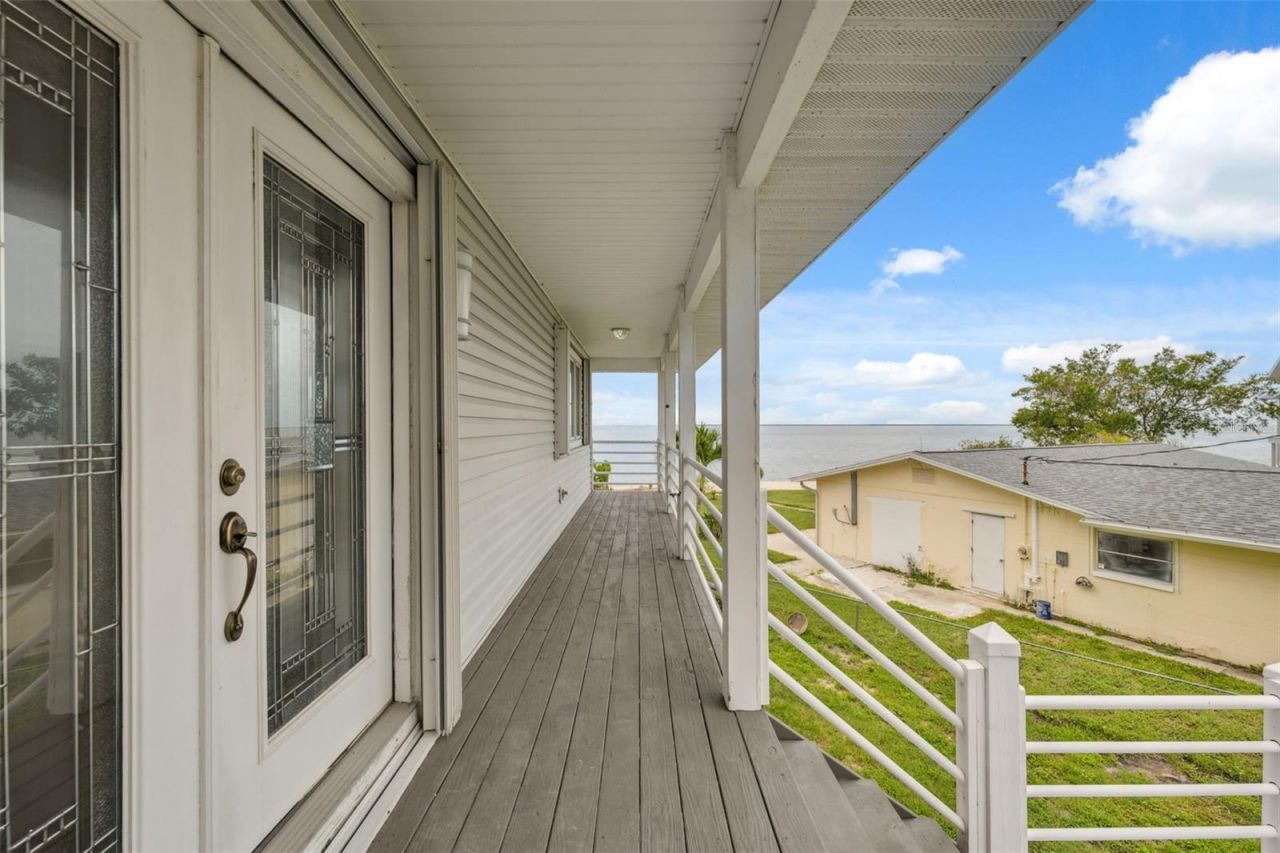 1906 Gulfview Drive, Holiday, FL 34691 Photo