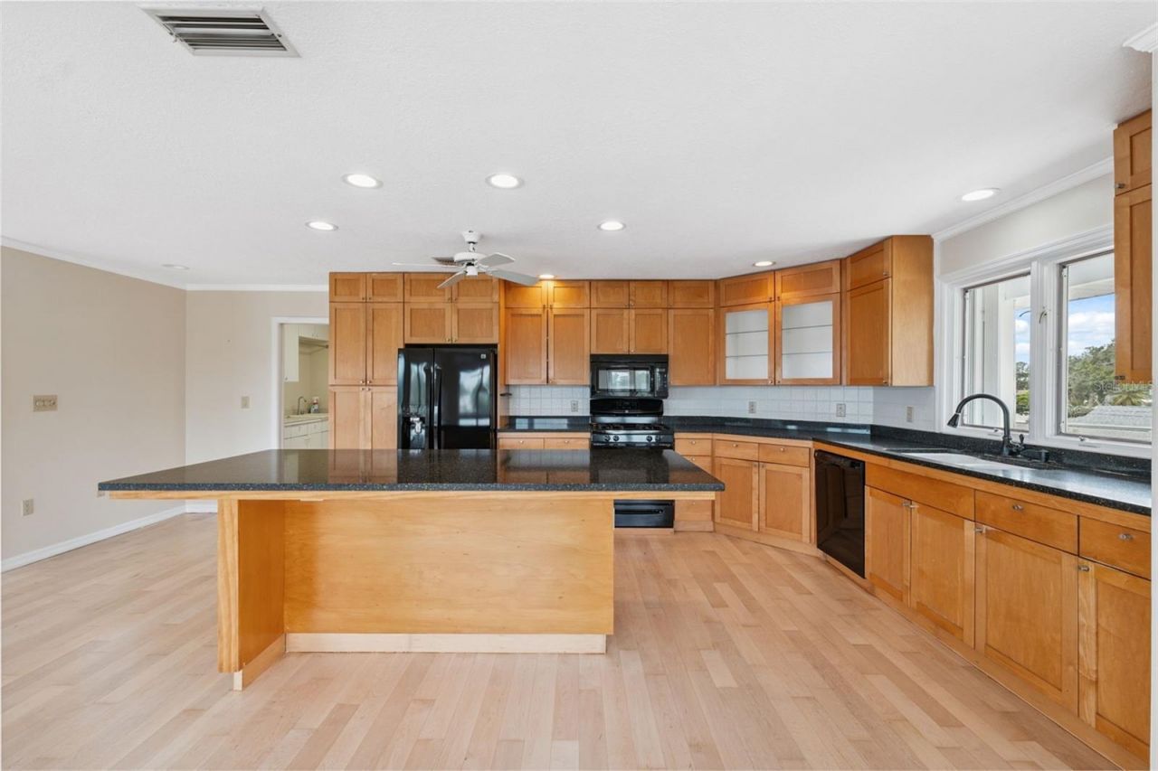 1906 Gulfview Drive, Holiday, FL 34691 Photo