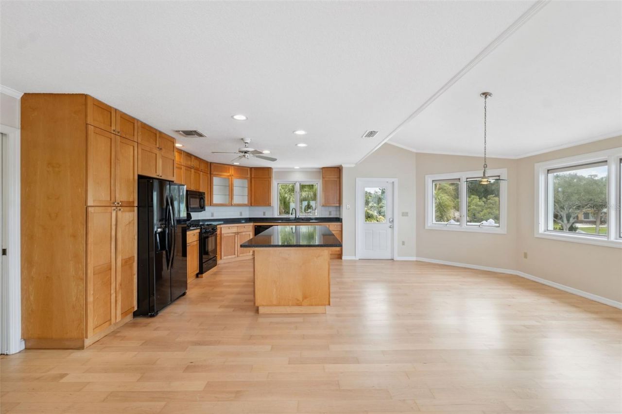 1906 Gulfview Drive, Holiday, FL 34691 Photo