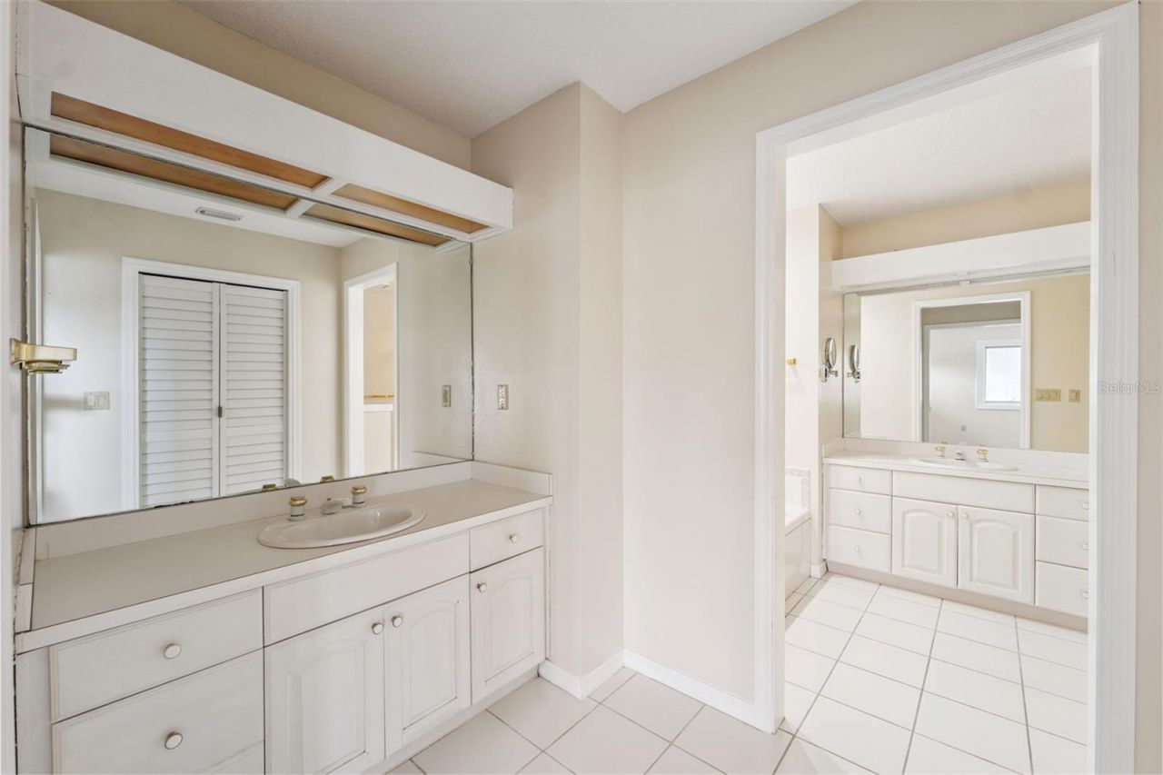 1906 Gulfview Drive, Holiday, FL 34691 Photo