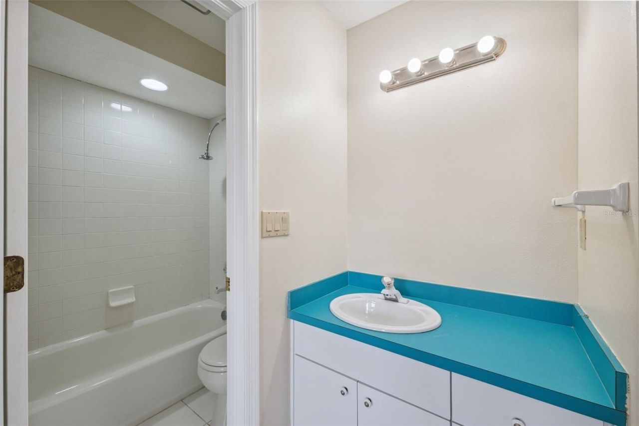 1906 Gulfview Drive, Holiday, FL 34691 Photo