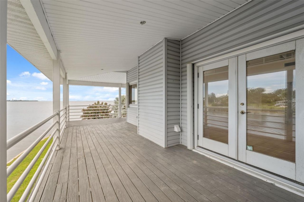 1906 Gulfview Drive, Holiday, FL 34691 Photo