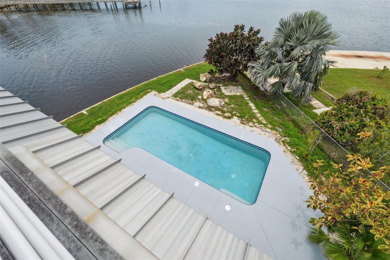 1906 Gulfview Drive, Holiday, FL 34691 Photo