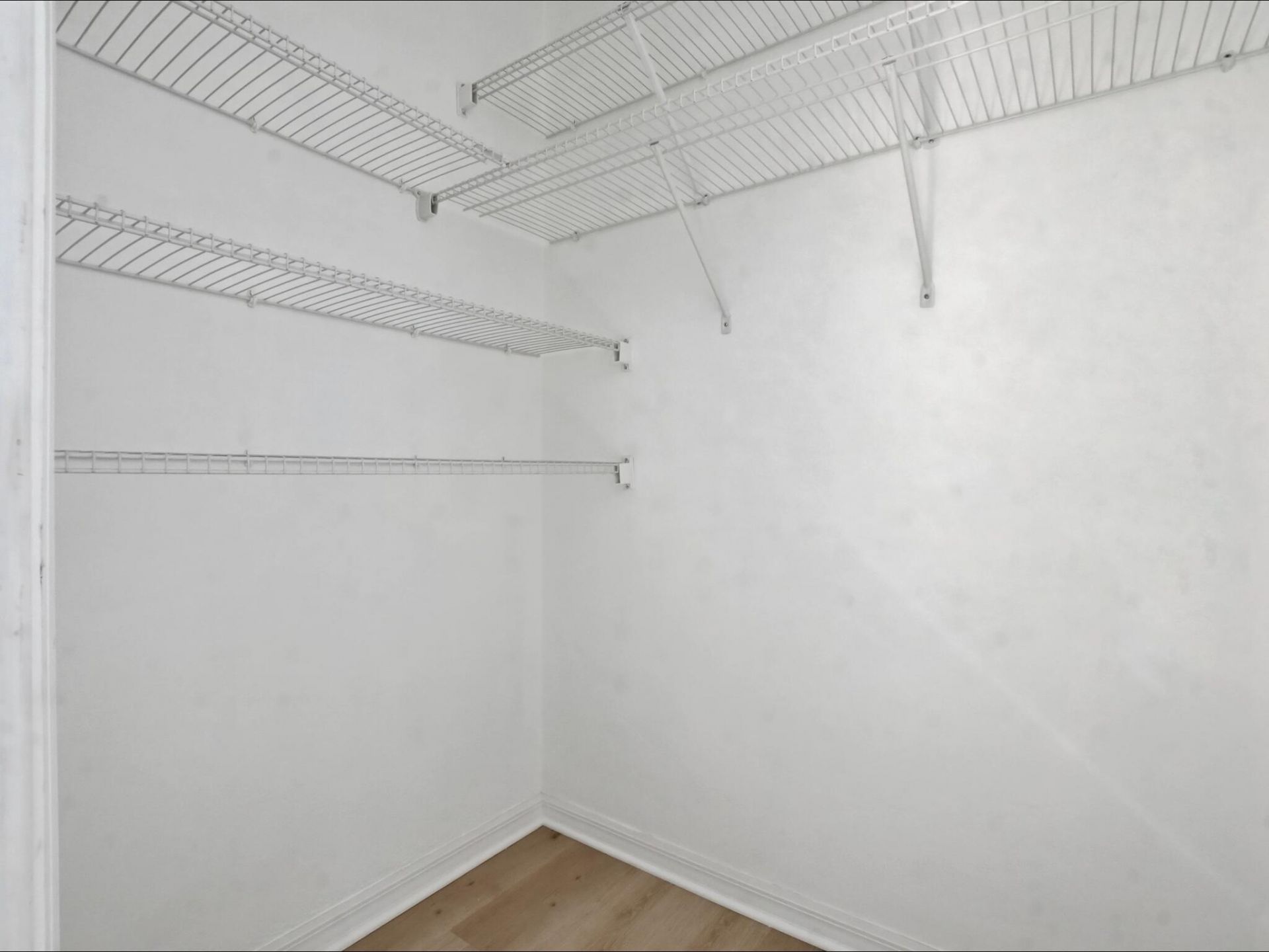 3206 S Lakeview Circle, Unit 1105, Hutchinson Island, FL 34949 Photo