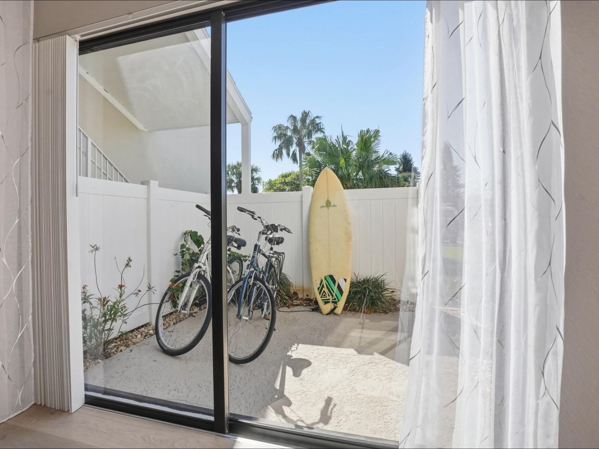 3206 S Lakeview Circle, Unit 1105, Hutchinson Island, FL 34949 Photo