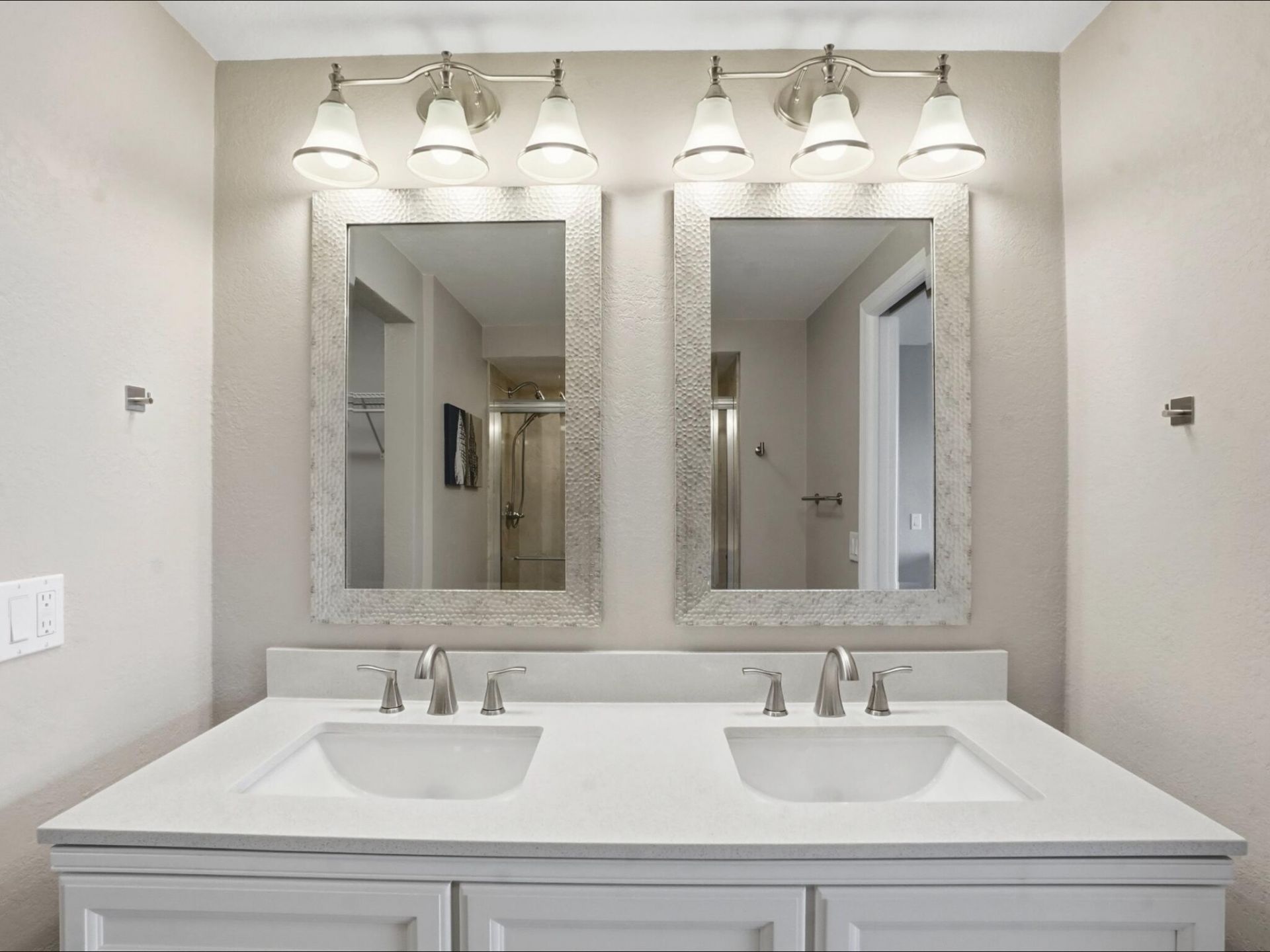 3206 S Lakeview Circle, Unit 1105, Hutchinson Island, FL 34949 Photo