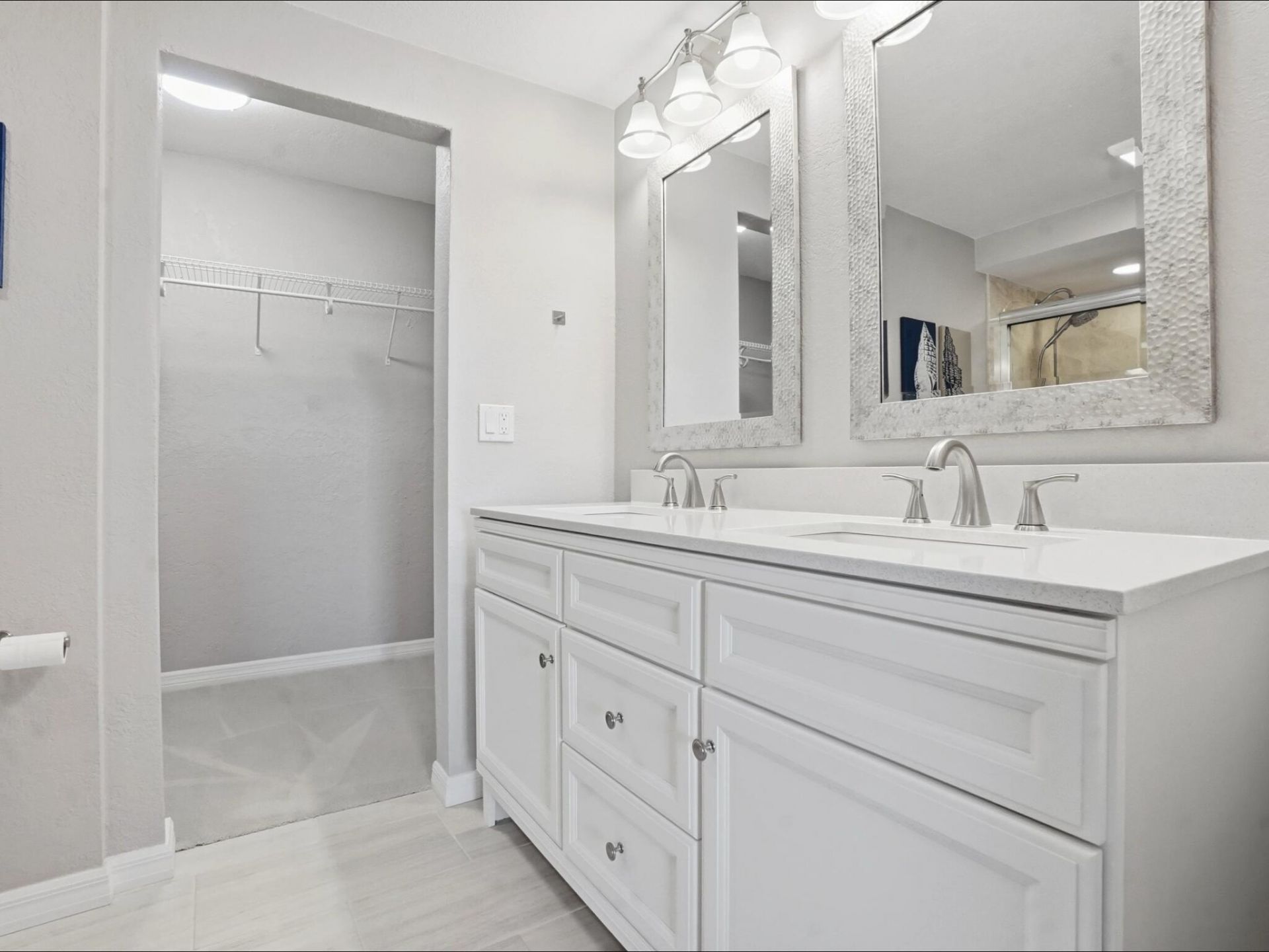 3206 S Lakeview Circle, Unit 1105, Hutchinson Island, FL 34949 Photo