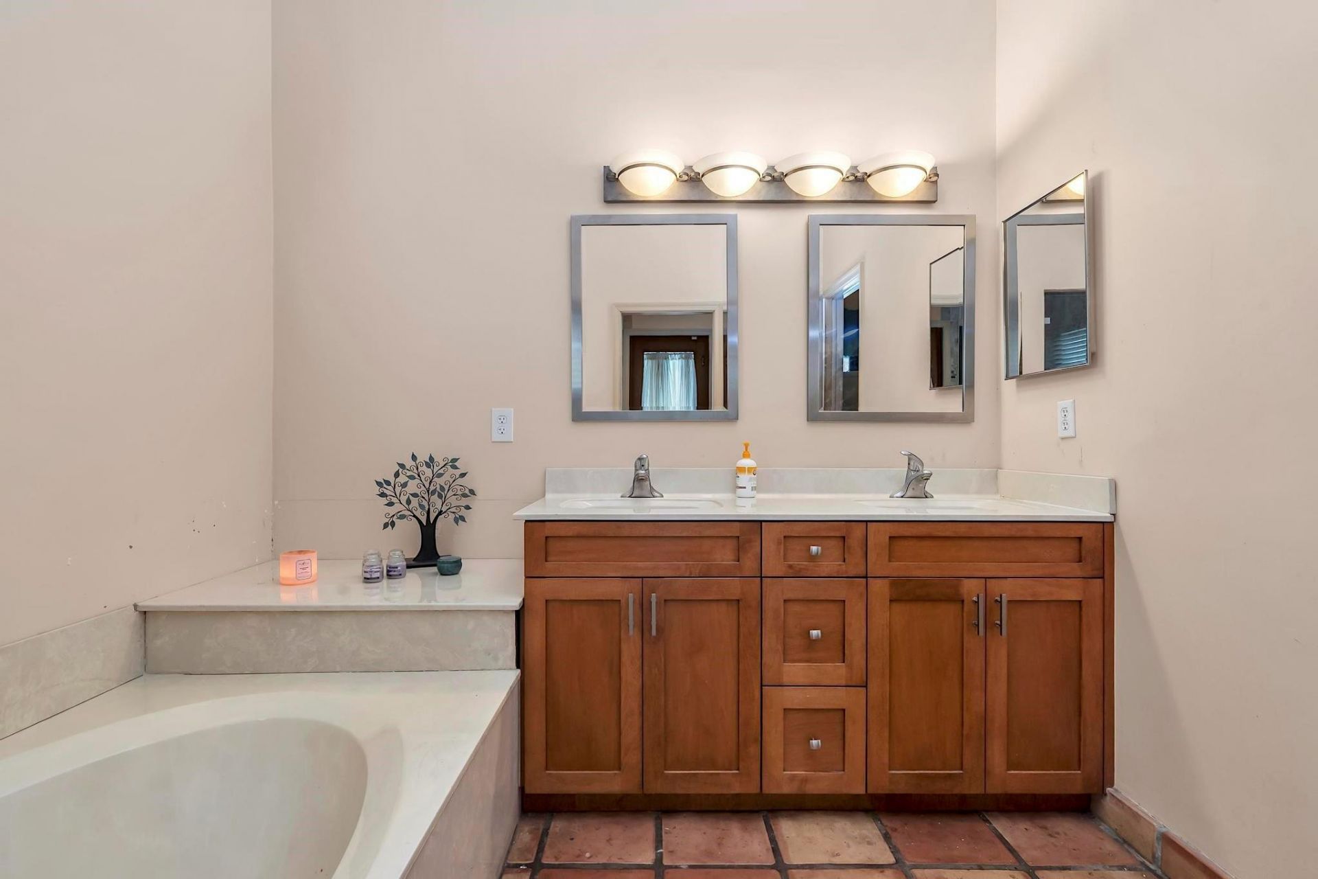 12121 NW 2nd Dr, Coral Springs, FL 33071 Photo