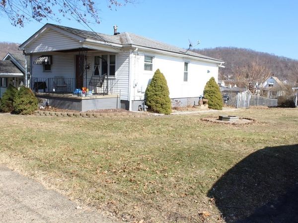 408 Myrtle Avenue, Moundsville, WV 26041