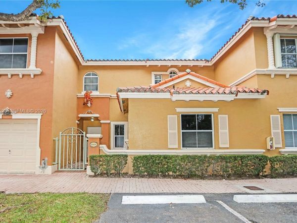 8451 NW 138th St, Unit 2303, Miami Lakes, FL 33016