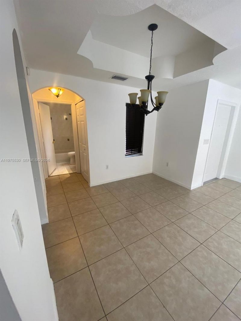 8451 NW 138th St, Unit 2303, Miami Lakes, FL 33016 Photo