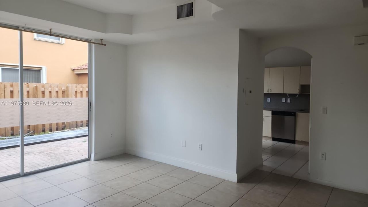 8451 NW 138th St, Unit 2303, Miami Lakes, FL 33016 Photo