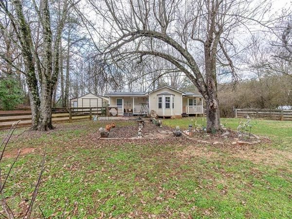 922 Old Dahlonega Highway, Dahlonega, GA 30533