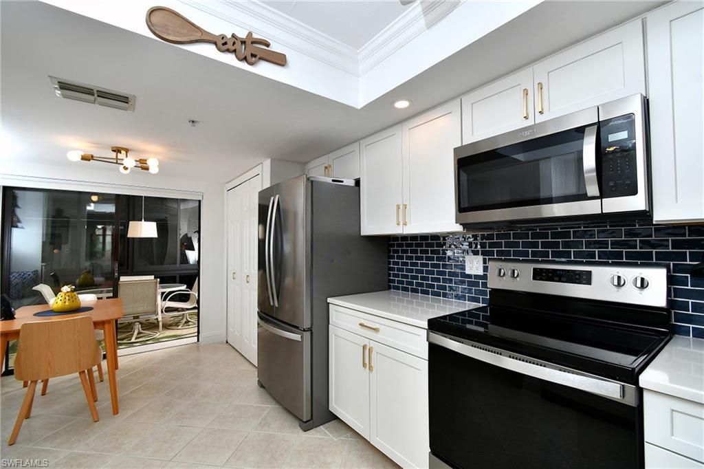 16350 Kelly Cove Dr, Unit 284, Fort Myers, FL 33908 Photo