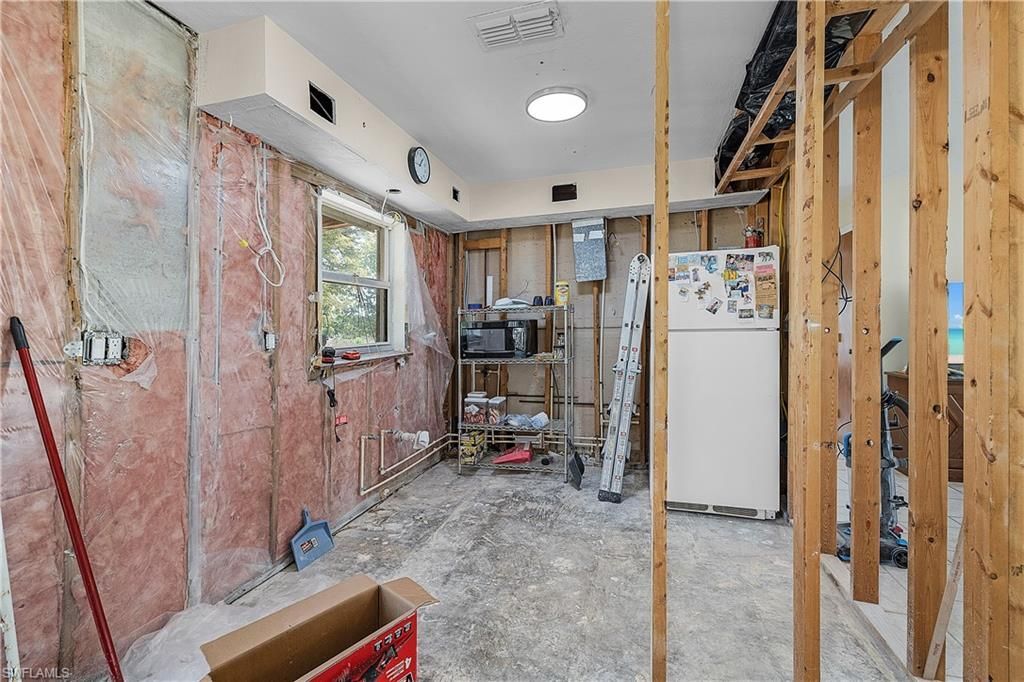 12170 Dolphin Rd, Bokeelia, FL 33922 Photo