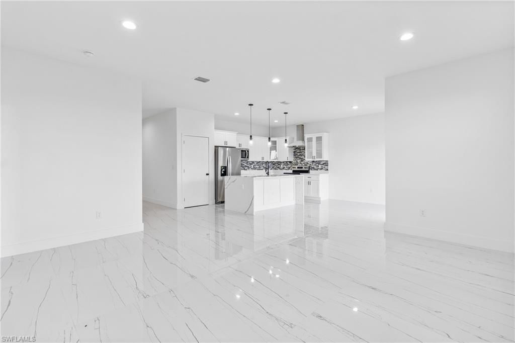 7071 Tide Cir , Labelle, FL 33935 Photo