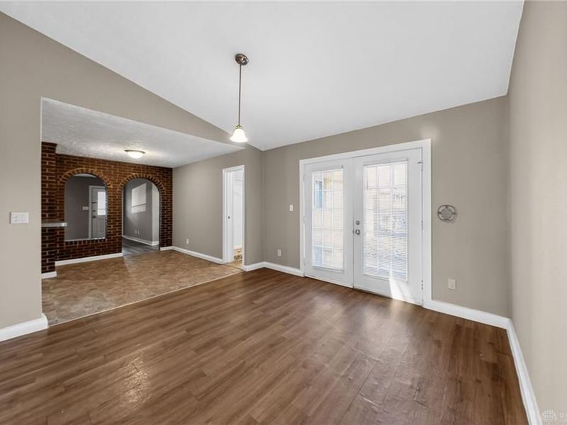 304 Applegate Road, Englewood, OH 45322 Photo 10