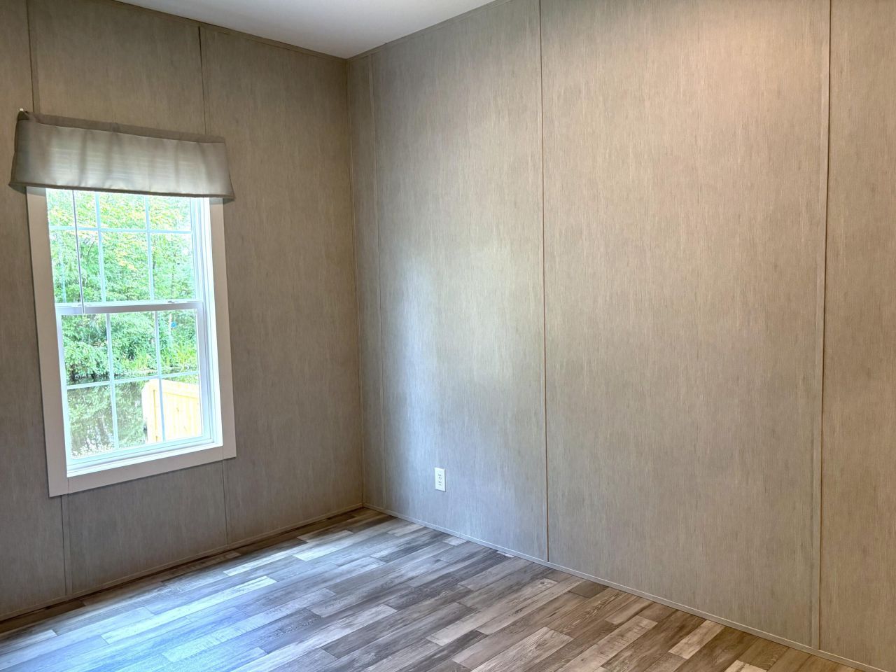 3323 Prices Bridge Lane Photo 32