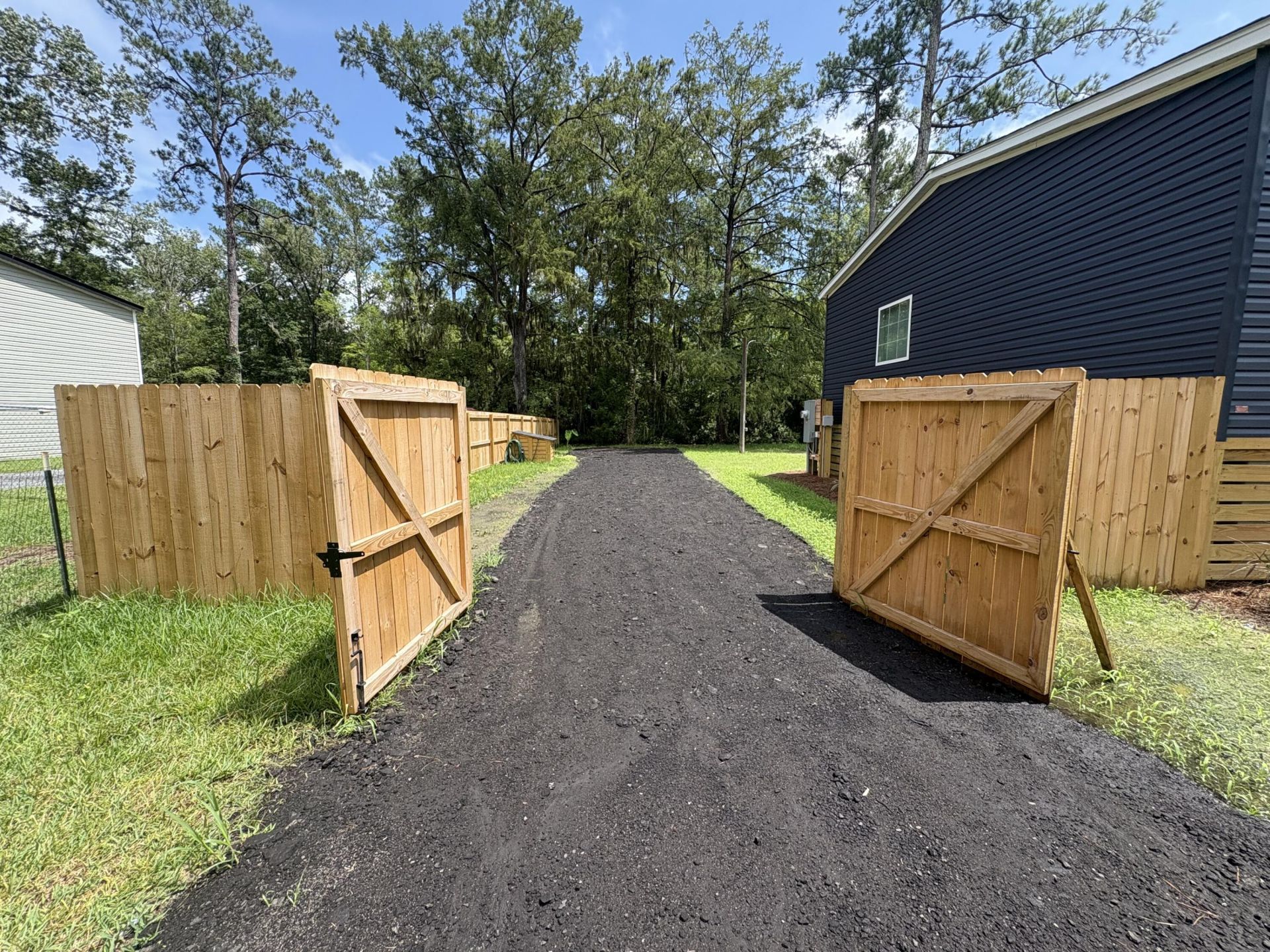 3323 Prices Bridge Lane Photo 46