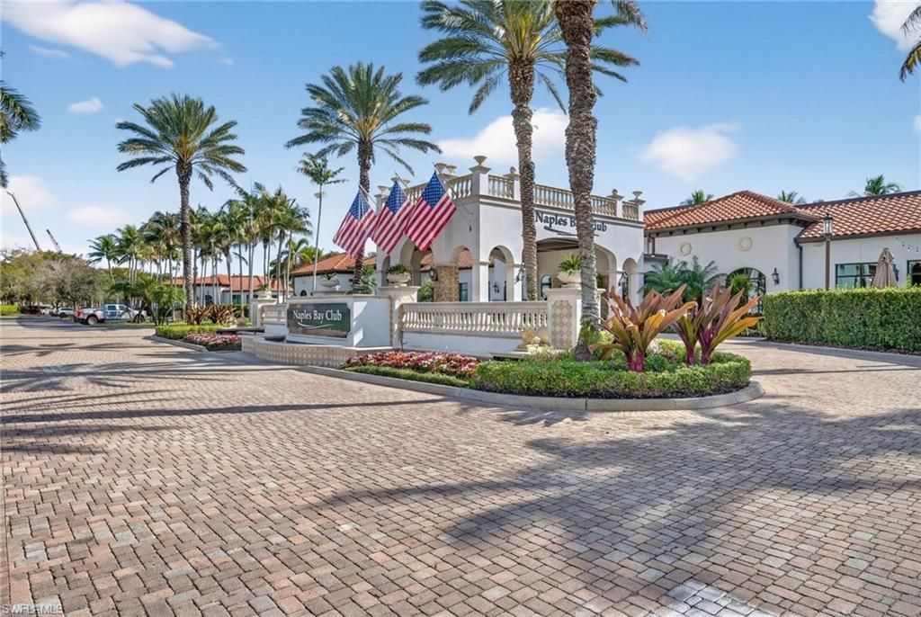 1540 5th Ave S, Unit D305, Naples, FL 34102 Photo