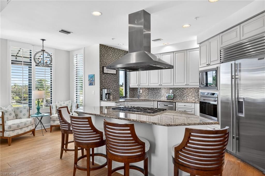 1540 5th Ave S, Unit D305, Naples, FL 34102 Photo