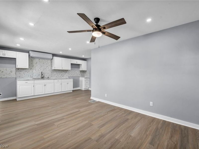 12929 Plover Street, Lakewood, OH 44107 Photo 7