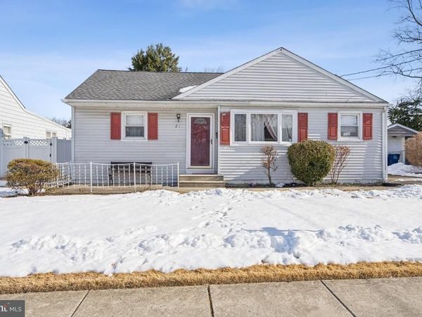 21 PAUL ROAD, MAPLE SHADE, NJ 08052