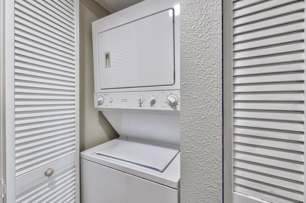 1700 N Ocean Blvd.  Photo 15