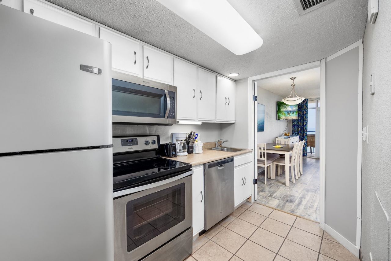 1700 N Ocean Blvd.  Photo 7