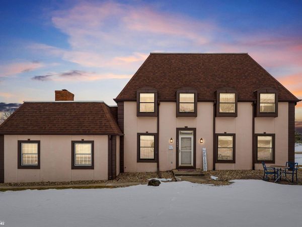 1406 Fairway Drive, Marshalltown, IA 50158