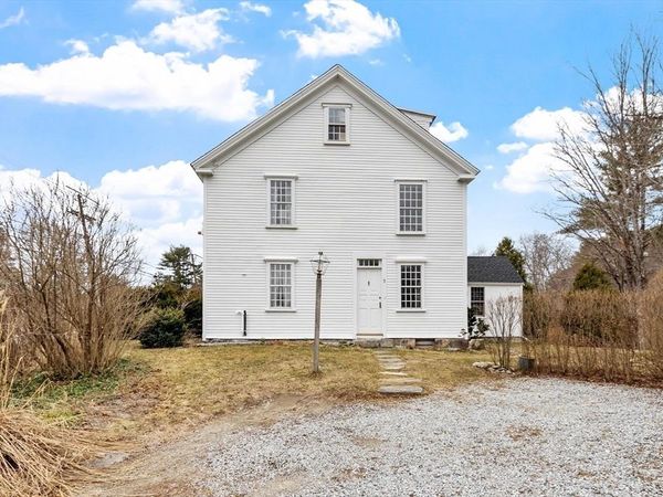 5 Lowell St, Unit 5, Carlisle, MA 01741