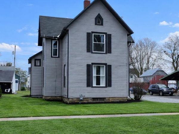 339 N Pearl St, Crestline, OH 44827