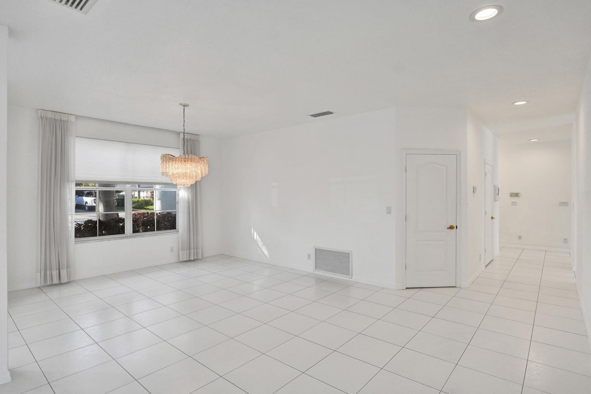 807 Coventry Street, Boca Raton, FL 33487 Photo