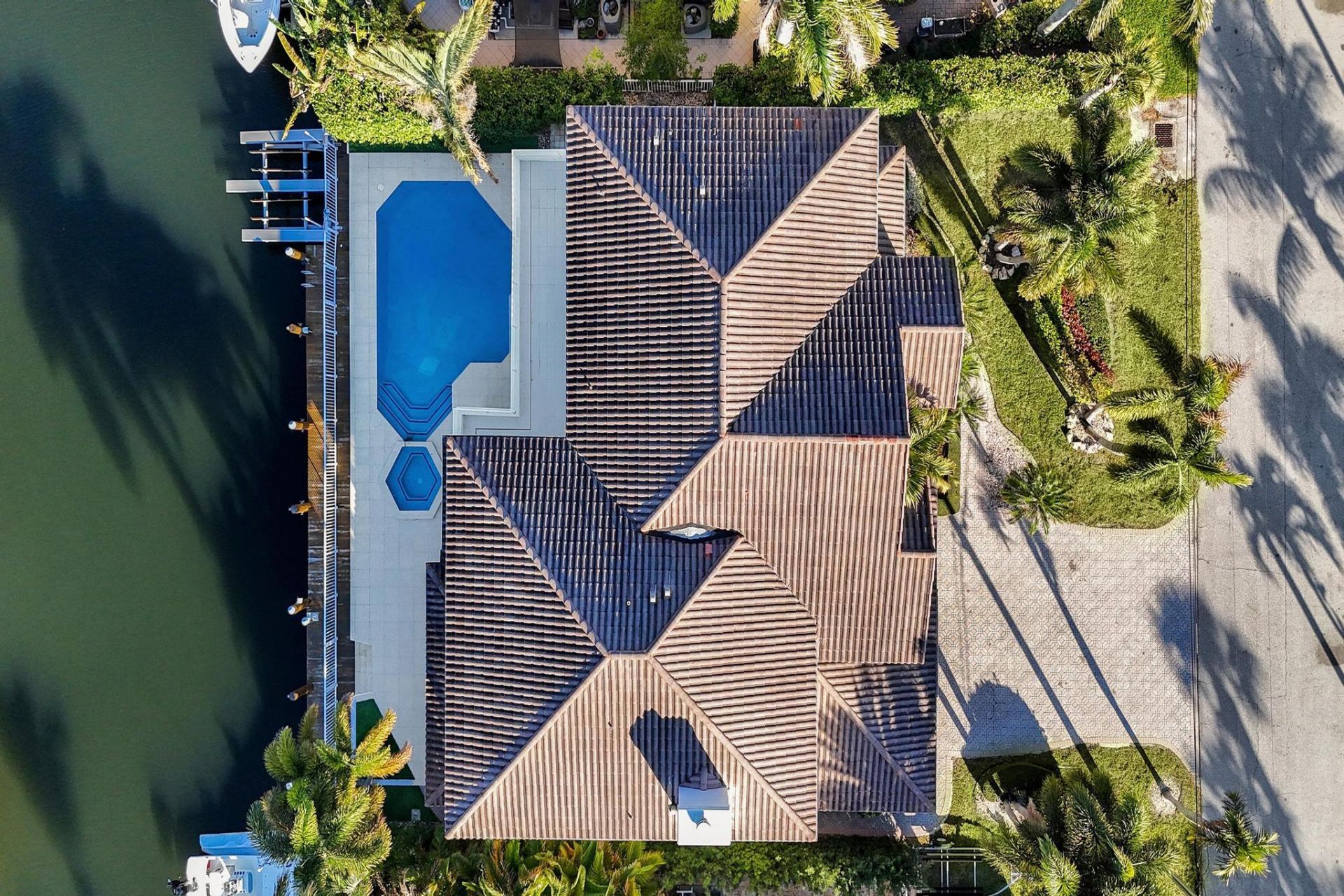 807 Coventry Street, Boca Raton, FL 33487 Photo