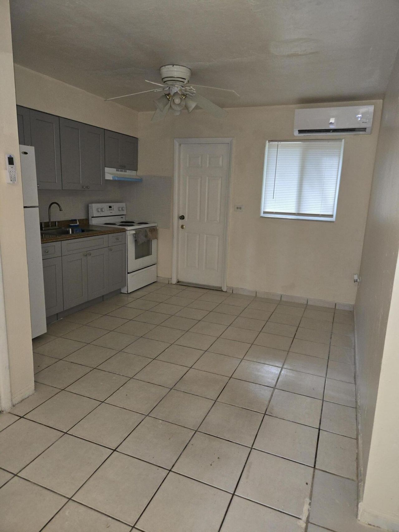 1560 NE 111th Street, Unit 3, Miami, FL 33161 Photo